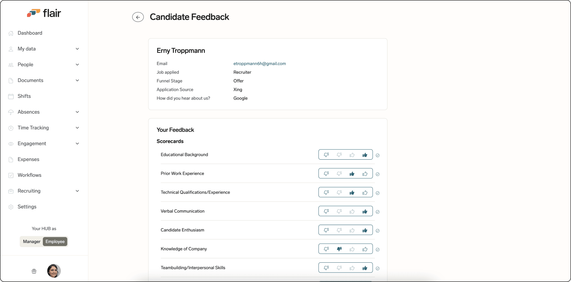 Kandidaten-Scorecard und Feedbackformular im Employee Hub