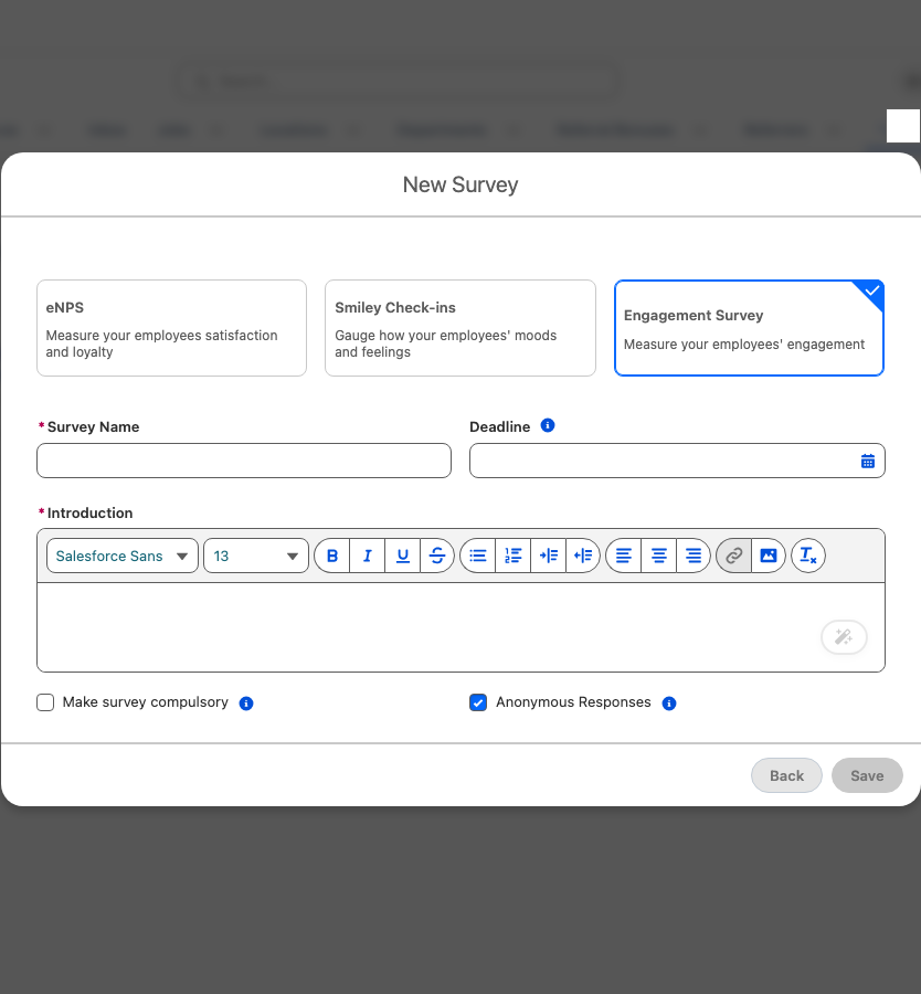 Das Fenster Neue Umfrage mit der ausgewählten Option Anonyme Antworten für eine Engagement-Umfrage
