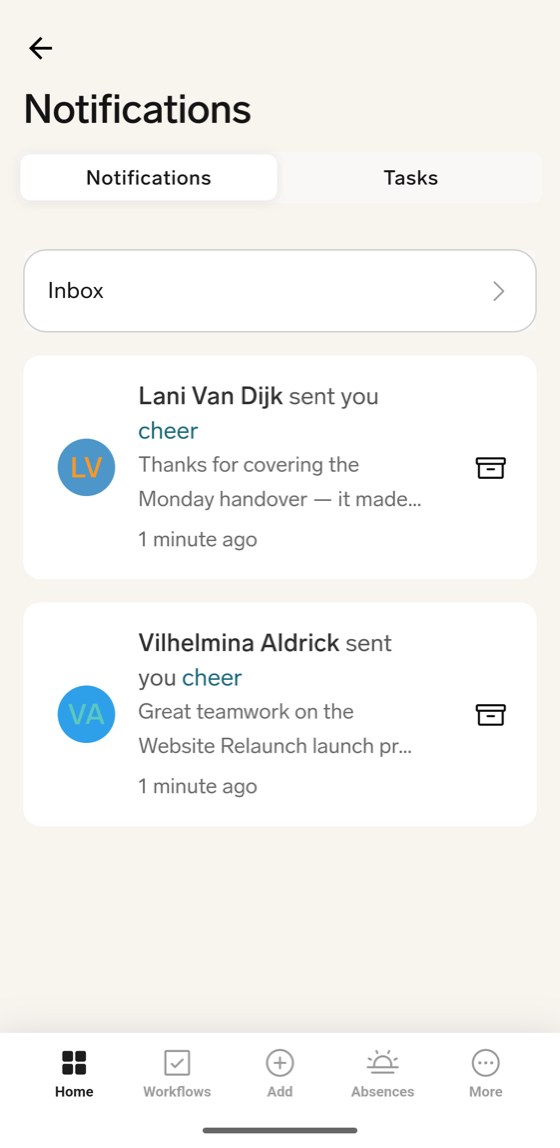 Der Bildschirm Notifications in der Mobile App mit zwei Cheer-Benachrichtigungen im Posteingang