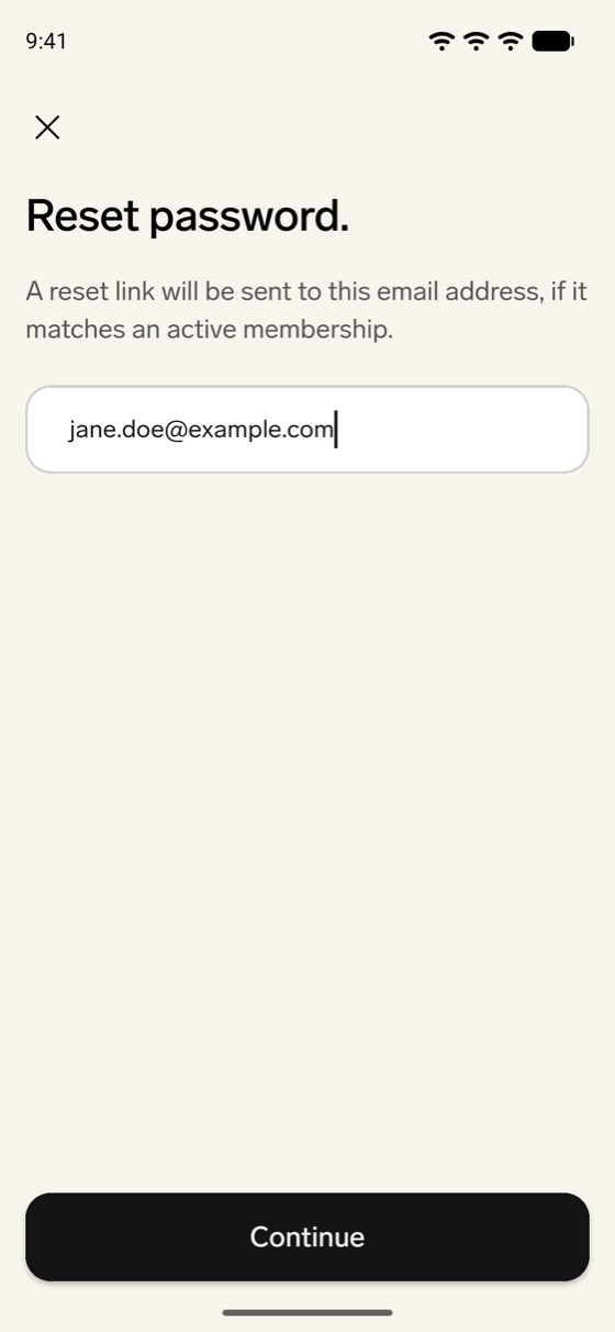 Der Bildschirm Mein Passwort zurücksetzen in der flair Mobile App mit eingegebener E-Mail-Adresse und der Schaltfläche Weiter