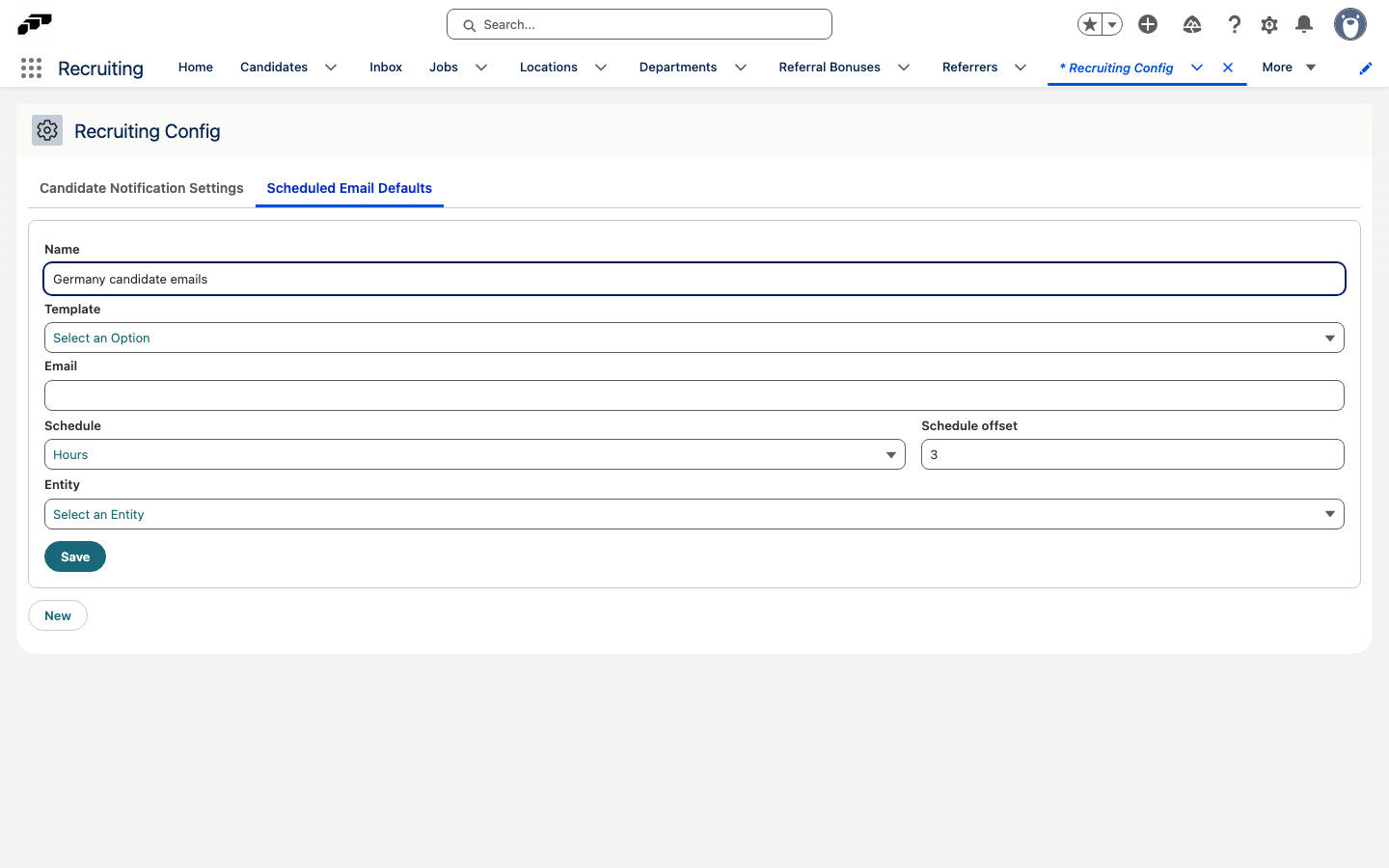 Der Tab Scheduled Email Defaults in Recruiting Config mit einer neuen Zeile mit Name, Template, E-Mail, Schedule, Schedule offset, Entity und Speichern